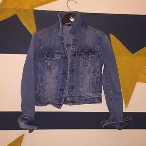 American Eagle Large lightwash denim jacket